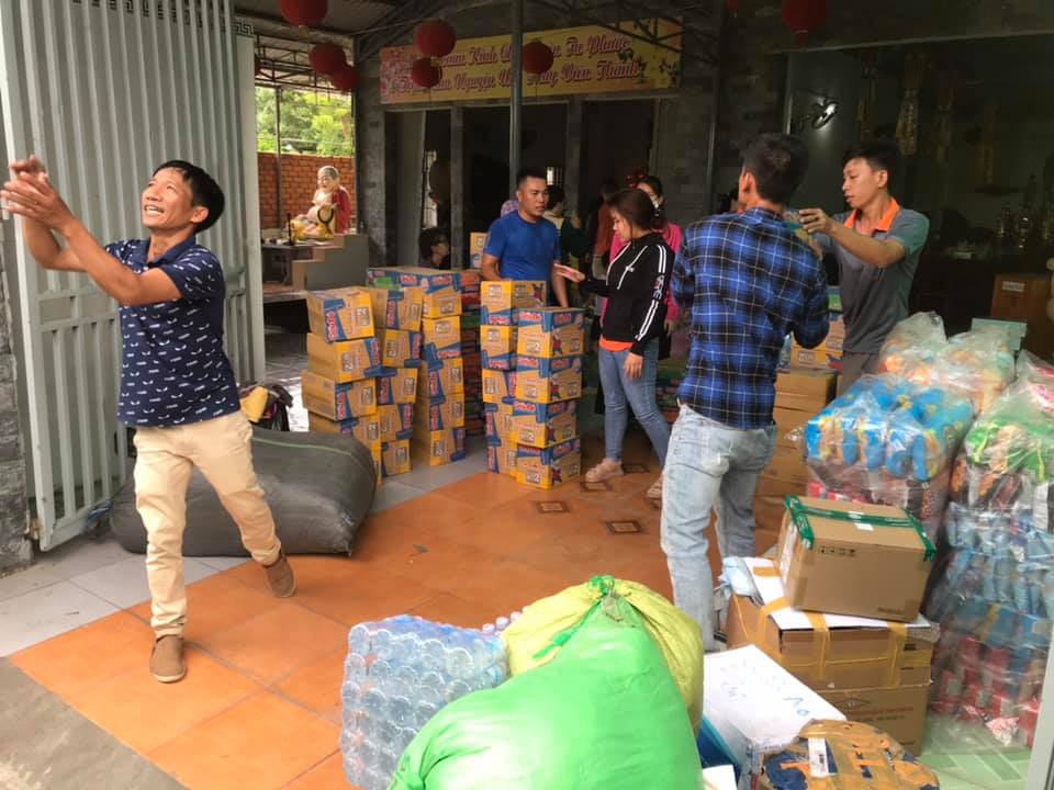 Hình ảnh hoạt động từ thiện Xưởng May balo Thiên Phú