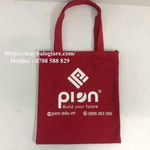 TUI-XACH-CANVAS-PION-MAT-TRUOC