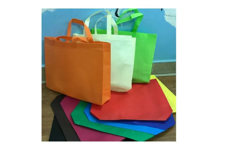 Khái niệm và đặc điểm của túi vải không dệt