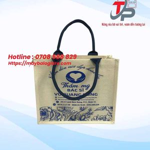 TÚI XÁCH QUÀ TẶNG BÁC SĨ THẨM MỸ VŨ QUANG DŨNG