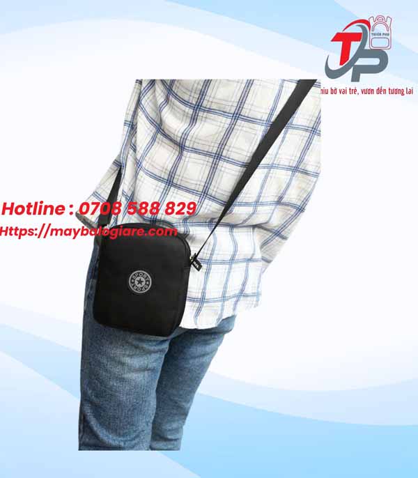 TÚI ĐEO CHÉO CONVERSE