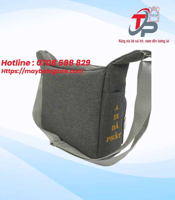 TÚI ĐEO CHÉO ADIDAPHAT XIN THƯỜNG NIỆM